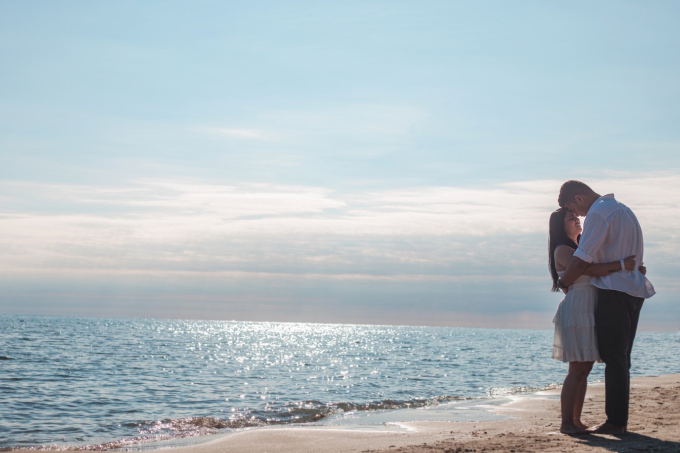 Couple session by the lake
